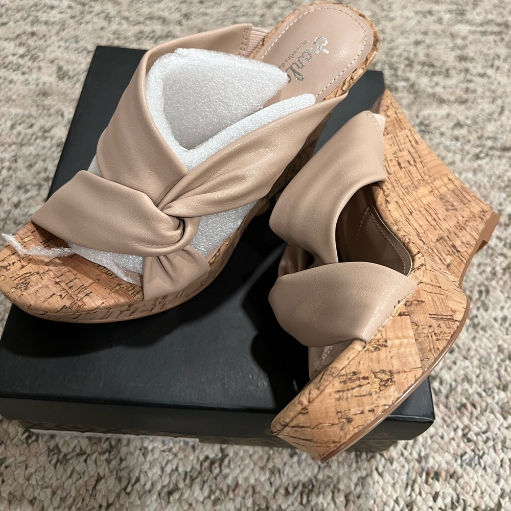 NWT Charles David Lyric cork heeled sandal